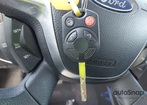 2013 Ford Focus Se из США, поврежденный, VIN 1FADP3F25DL368322